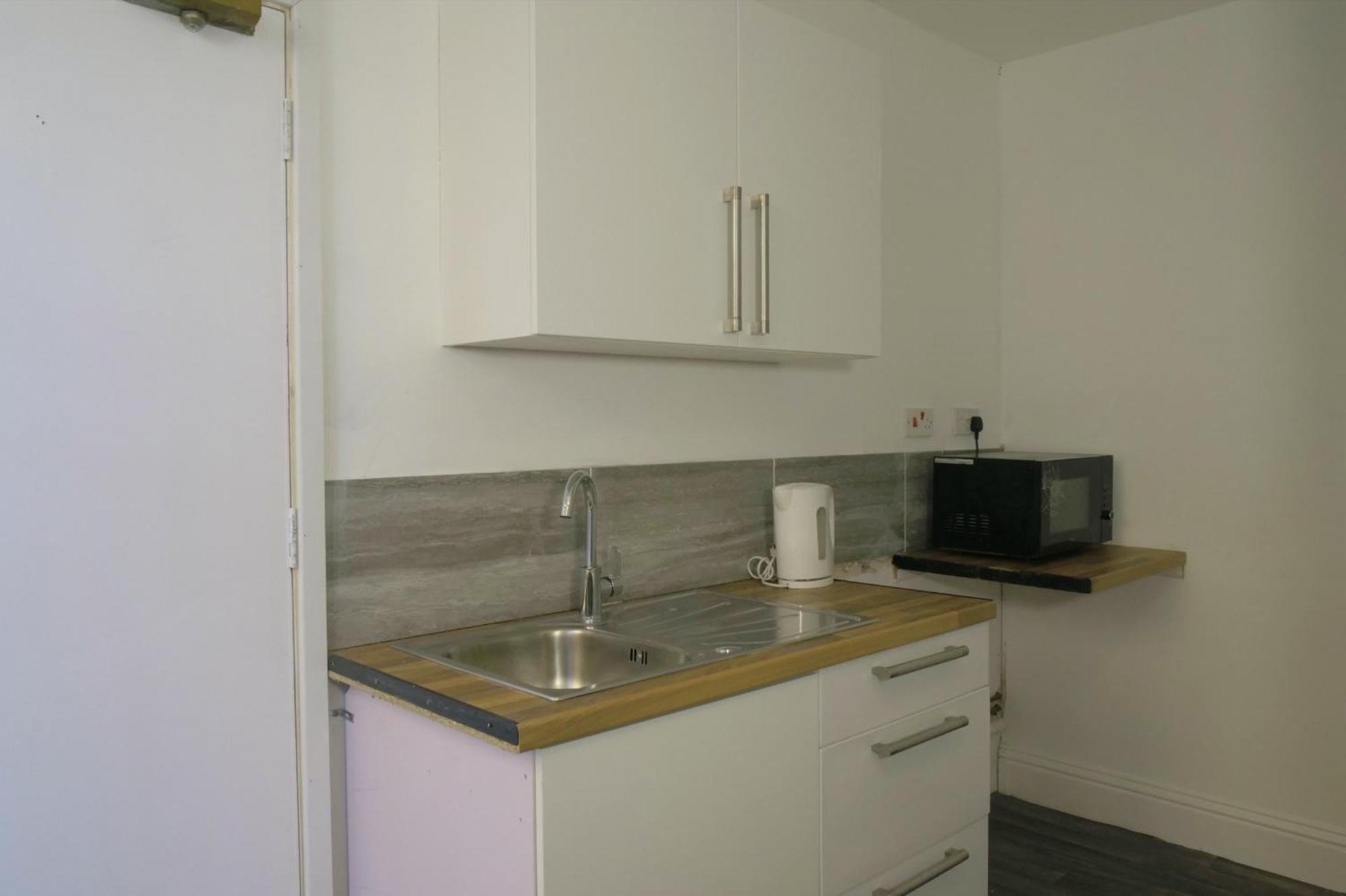 Cosy & Modern 1 Bed Studio Apart-Hotel เลมิงตันสปา ภายนอก รูปภาพ
